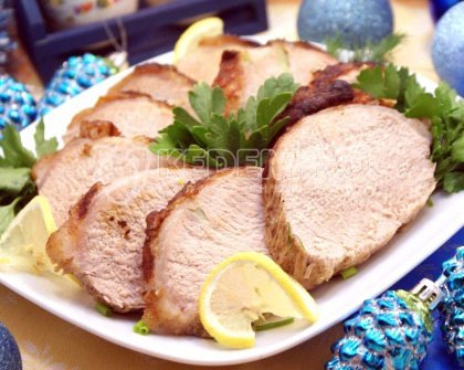 Мясо в духовке к новогоднему столу