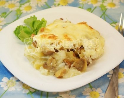 Картофельное пюре под шампиньонами